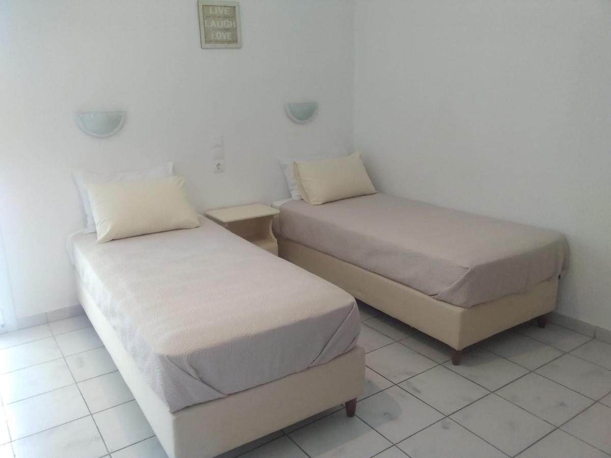 Gorgona Apartments & Studios อิปโซส ภายนอก รูปภาพ
